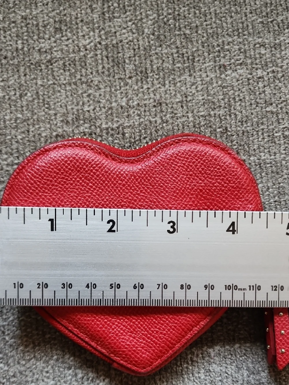 Coach Red Heart Coin Card Pouch Studded Leather Tassel Zip Y2K Valentine Cute